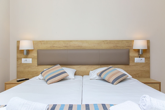 Imagen de la habitación del Hotel Theo Star Beach, Malia. Foto 7