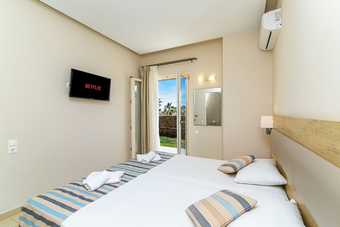 Imagen de la habitación del Hotel Theo Star Beach, Malia. Foto 13