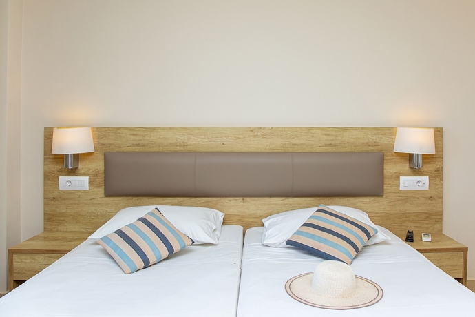 Imagen de la habitación del Hotel Theo Star Beach, Malia. Foto 18