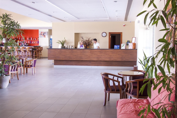 Imagen de los interiores del Hotel Theo Sunset Bay. Foto 9