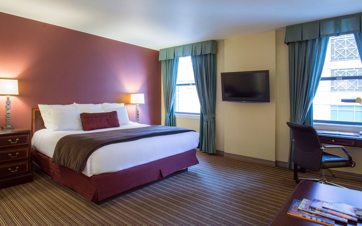 Imagen de la habitación del Hotel Theodore. Foto 9