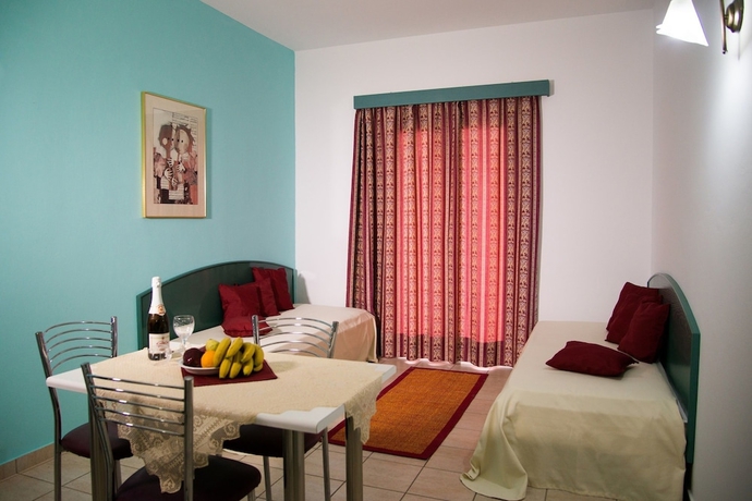 Imagen de la habitación del Hotel Theoni Apartments. Foto 19