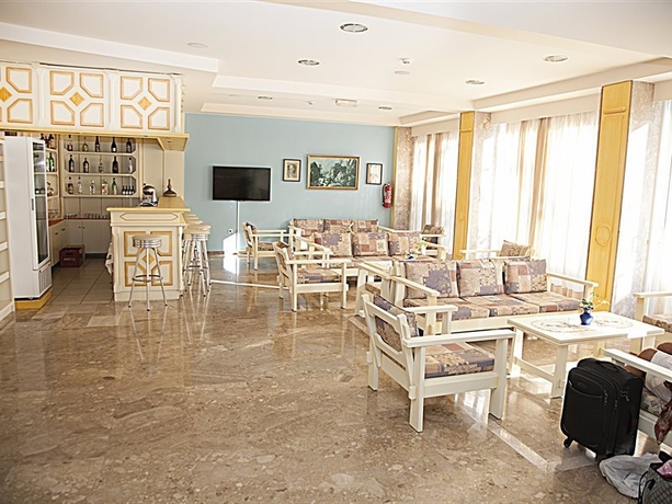 Imagen general del Hotel Theonia. Foto 14