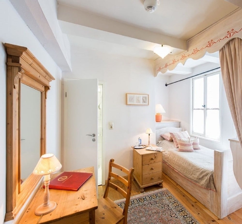 Imagen de la habitación del Hotel Theophano. Foto 12