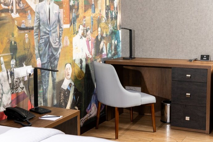 Imagen de la habitación del Hotel Theory. Foto 16