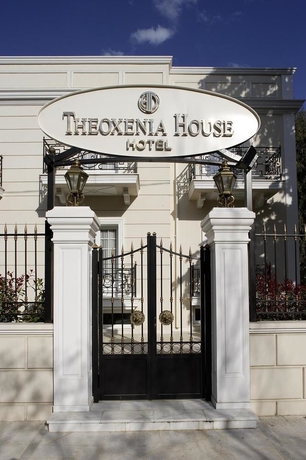 Imagen de los exteriores del Hotel Theoxenia House. Foto 7