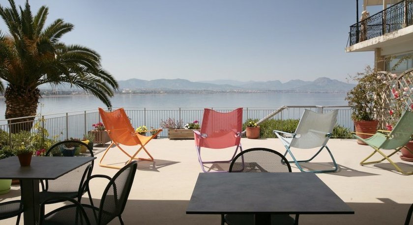 Imagen general del Hotel Theoxenia, Loutraki. Foto 1
