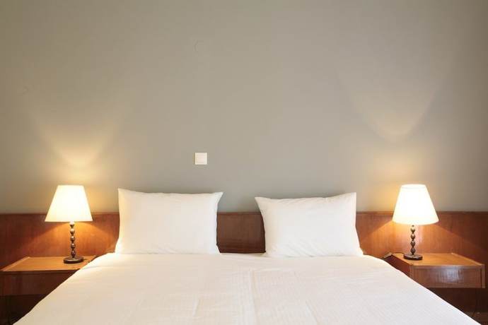 Imagen de la habitación del Hotel Theoxenia, Loutraki. Foto 3