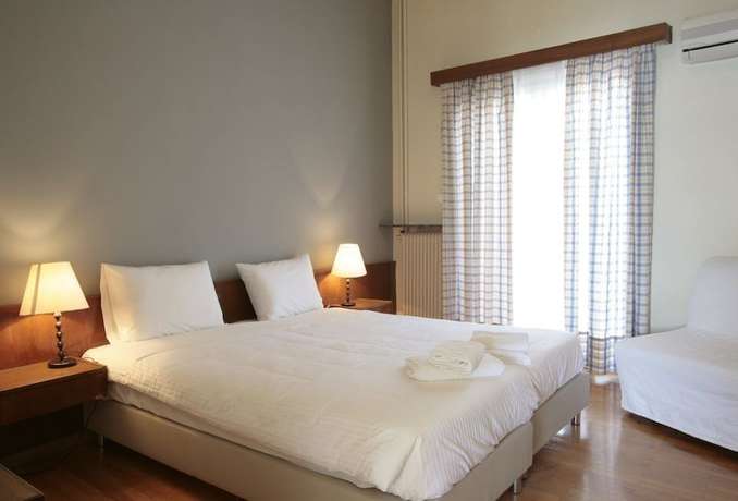 Imagen de la habitación del Hotel Theoxenia, Loutraki. Foto 12
