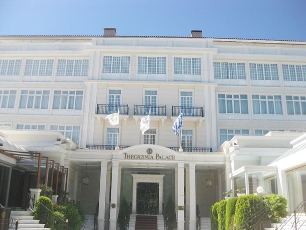 Imagen de los exteriores del Hotel Theoxenia Palace. Foto 9