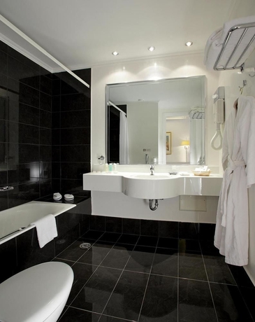 Imagen de la habitación del Hotel Theoxenia Palace. Foto 7