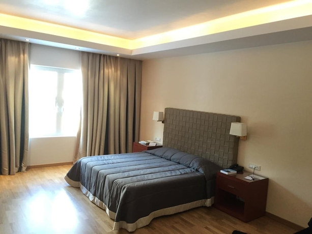 Imagen de la habitación del Hotel Theoxenia Residence. Foto 11