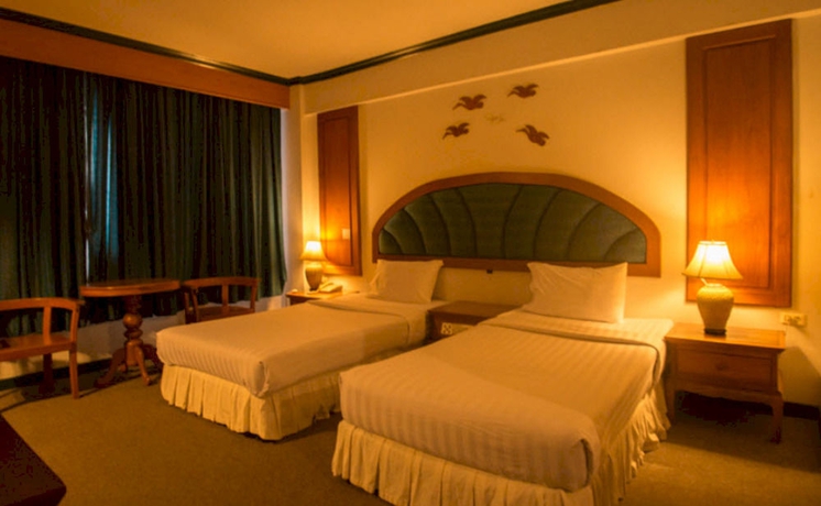 Imagen de la habitación del Hotel Thepnakorn. Foto 7