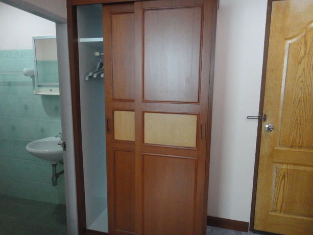 Imagen de la habitación del Hotel Thepparat Lodge Krabi. Foto 8