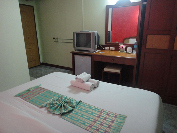 Imagen de la habitación del Hotel Thepparat Lodge Krabi. Foto 11