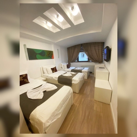 Imagen de la habitación del Hotel Theranda, Prizren. Foto 3