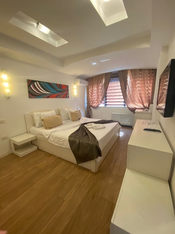 Imagen de la habitación del Hotel Theranda, Prizren. Foto 4