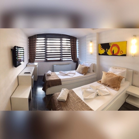 Imagen de la habitación del Hotel Theranda, Prizren. Foto 5