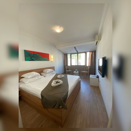 Imagen de la habitación del Hotel Theranda, Prizren. Foto 12