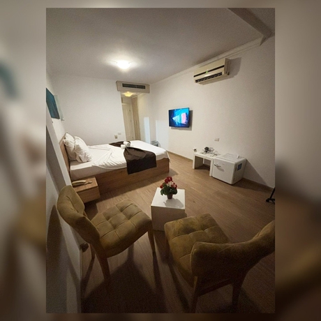 Imagen de la habitación del Hotel Theranda, Prizren. Foto 13