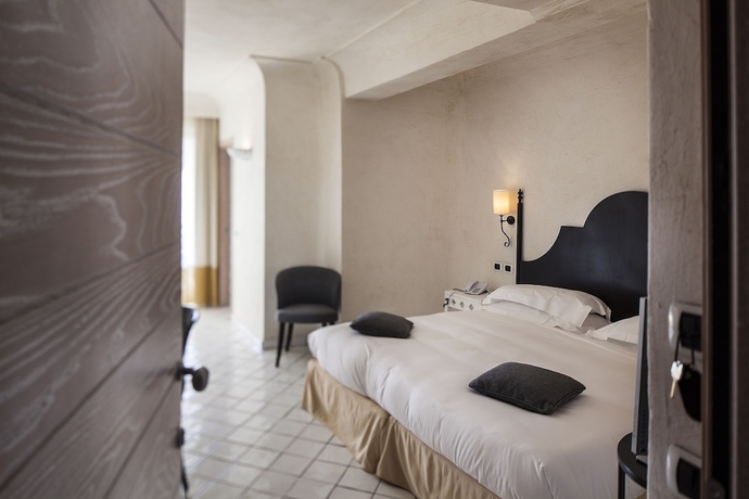 Imagen de la habitación del Hotel Therasia Resort Sea and Spa - The Leading Hotels Of The World. Foto 3