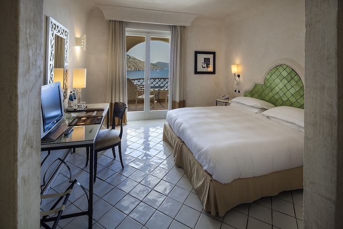 Imagen de la habitación del Hotel Therasia Resort Sea and Spa - The Leading Hotels Of The World. Foto 13