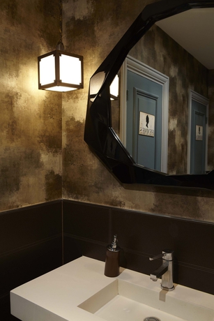 Imagen de los interiores del Hotel Therese. Foto 9