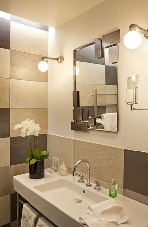 Imagen de la habitación del Hotel Therese. Foto 5