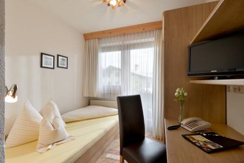 Imagen de la habitación del Hotel Theresia Garni. Foto 11