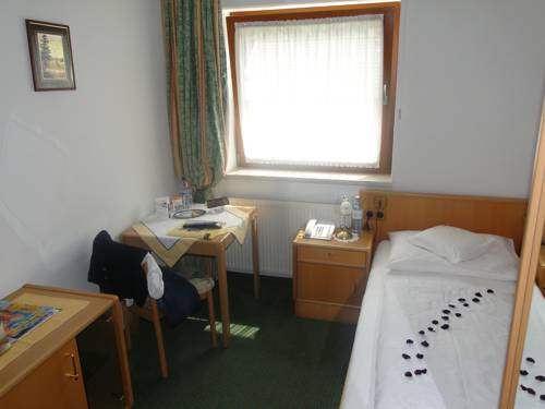 Imagen de la habitación del Hotel Theresia, Ramsau im Zillertal. Foto 13