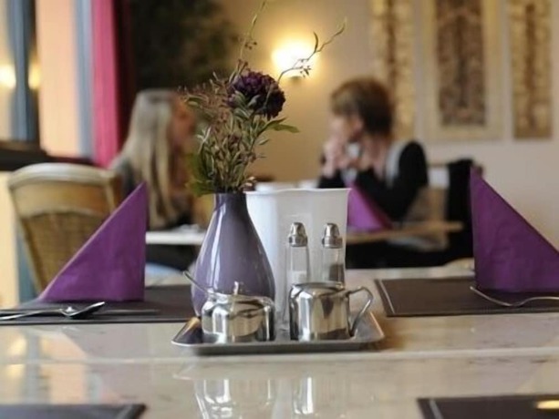 Imagen del bar/restaurante del Hotel Theresientor. Foto 8