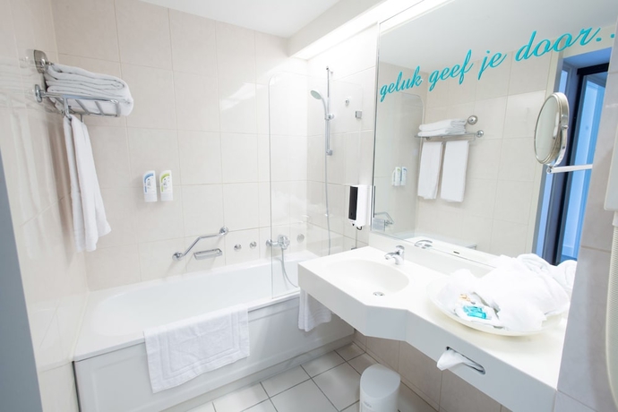 Imagen de la habitación del Hotel Thermae 2000. Foto 7