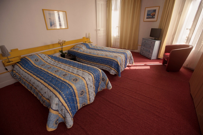 Imagen de la habitación del Hotel Thermal, AIX LES BAINS. Foto 8