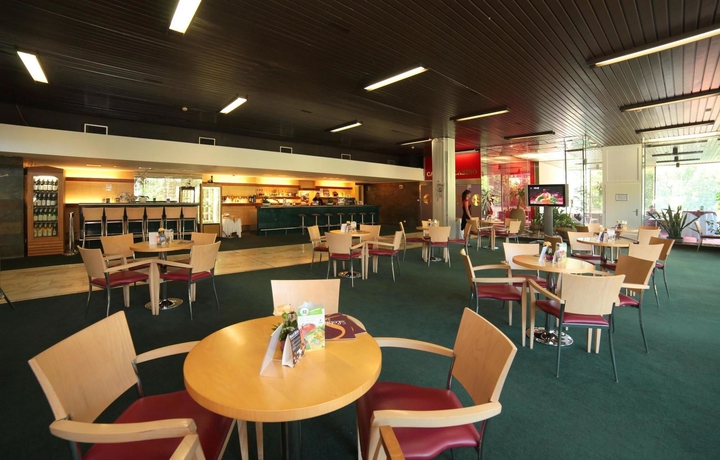 Imagen del bar/restaurante del Hotel Thermal, KARLOVY VARY. Foto 7