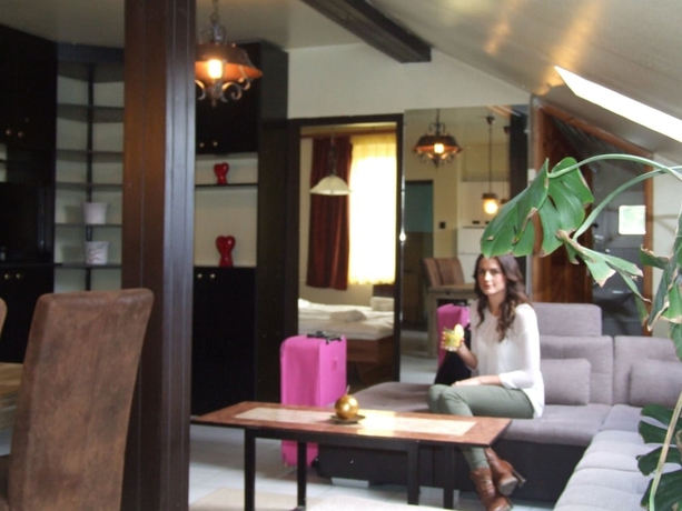 Imagen de la habitación del Hotel Thermal Panzi&oacute; S&aacute;rv&aacute;r. Foto 7