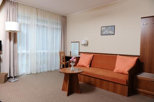Imagen de la habitación del Hotel Thermal Park Egerszal&oacute;k. Foto 7