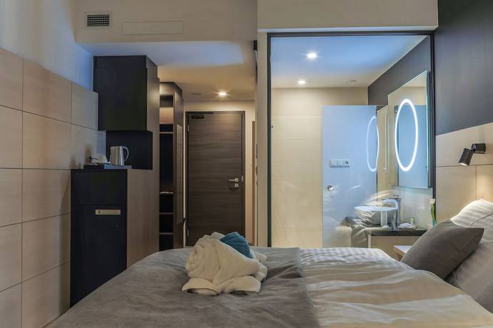 Imagen de la habitación del Hotel Thermal &Scaron;&Iacute;RAVA. Foto 8