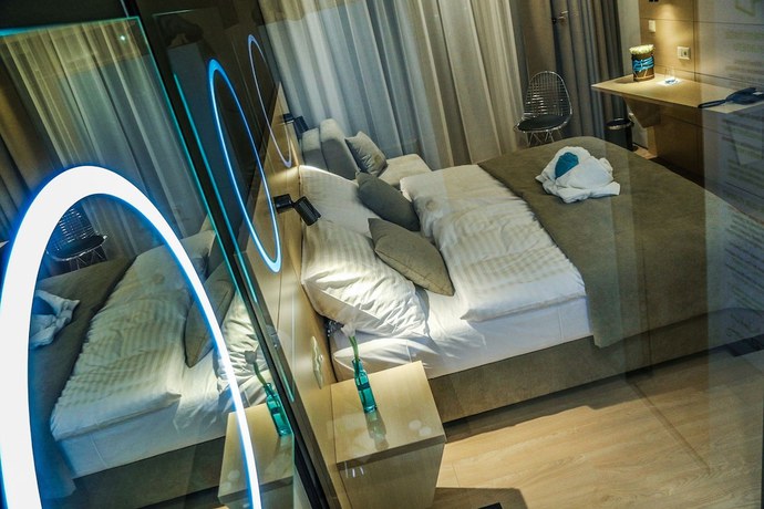 Imagen de la habitación del Hotel Thermal &Scaron;&Iacute;RAVA. Foto 9