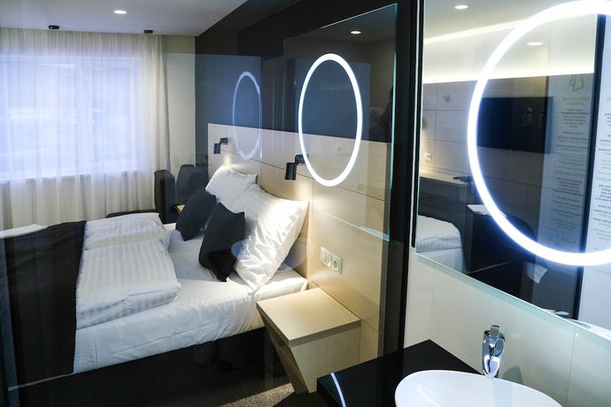 Imagen de la habitación del Hotel Thermal &Scaron;&Iacute;RAVA. Foto 11