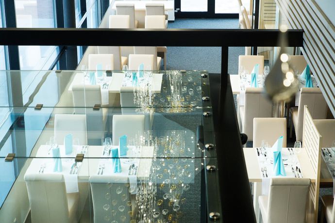 Imagen de los interiores del Hotel Thermal &Scaron;&Iacute;RAVA. Foto 16