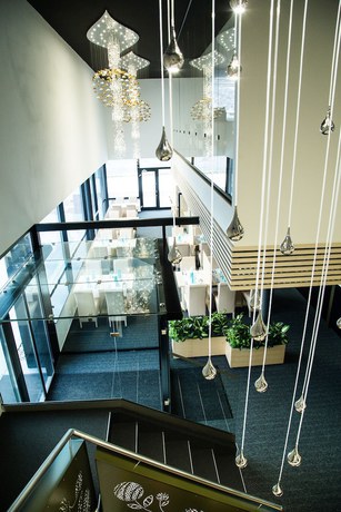 Imagen de los interiores del Hotel Thermal &Scaron;&Iacute;RAVA. Foto 17