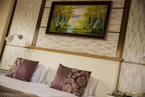 Imagen de la habitación del Hotel Thermalium Wellness Park. Foto 9
