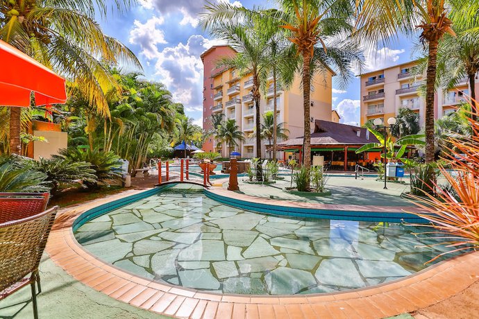 Imagen de la piscina del Hotel Thermas De Olimpia Resort. Foto 13