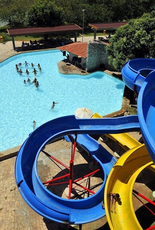 Imagen de la piscina del Hotel Thermas Mossor&oacute;. Foto 16