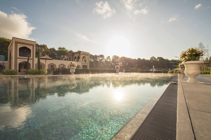 Imagen de la piscina del Hotel Thermen Berendonck. Foto 16