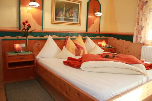 Imagen de la habitación del Hotel Thermenhof Puchasplus Loipersdorf. Foto 3