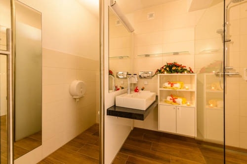 Imagen de la habitación del Hotel Thermenhof Puchasplus Loipersdorf. Foto 13