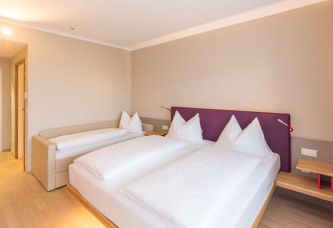 Imagen de la habitación del Hotel Thermenhotel All In Red. Foto 7