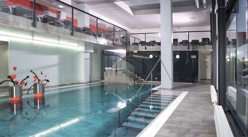 Imagen de la piscina del Hotel Thermenhotel All In Red. Foto 19