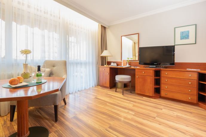 Imagen de la habitación del Hotel Thermenhotel Apollo. Foto 5